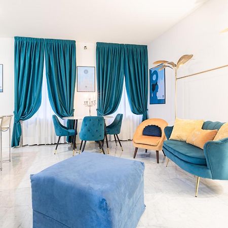 Monte Napoleone Split-Level Terrace Apartment - Top Collection Milano Eksteriør bilde