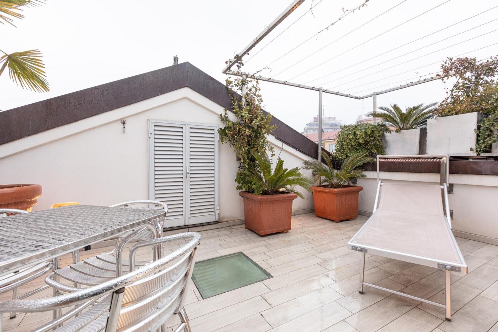 Monte Napoleone Split-Level Terrace Apartment - Top Collection Milano Eksteriør bilde